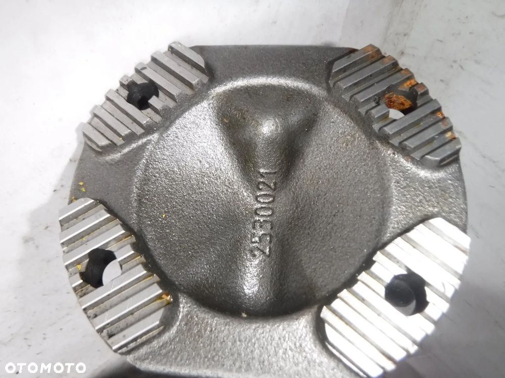 massey ferguson 8727 wał napędowy nowy  2530021  458044 10 - 8