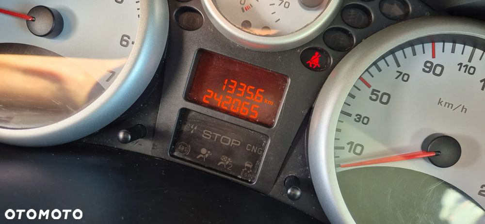 Peugeot 206 1.4 Trendy - 11