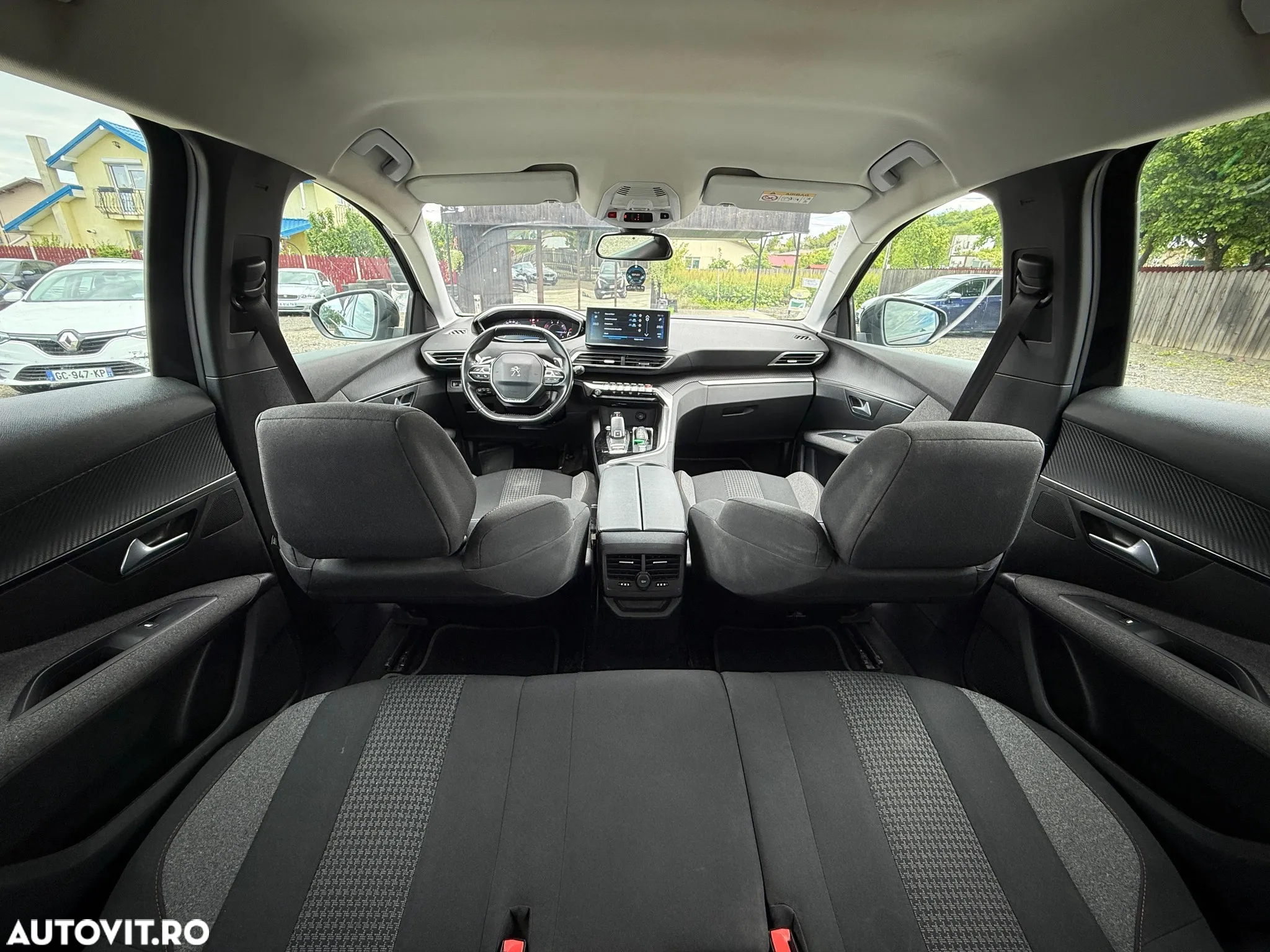 Peugeot 3008 1.5 BlueHDI 130 S&S EAT8 Allure - 11