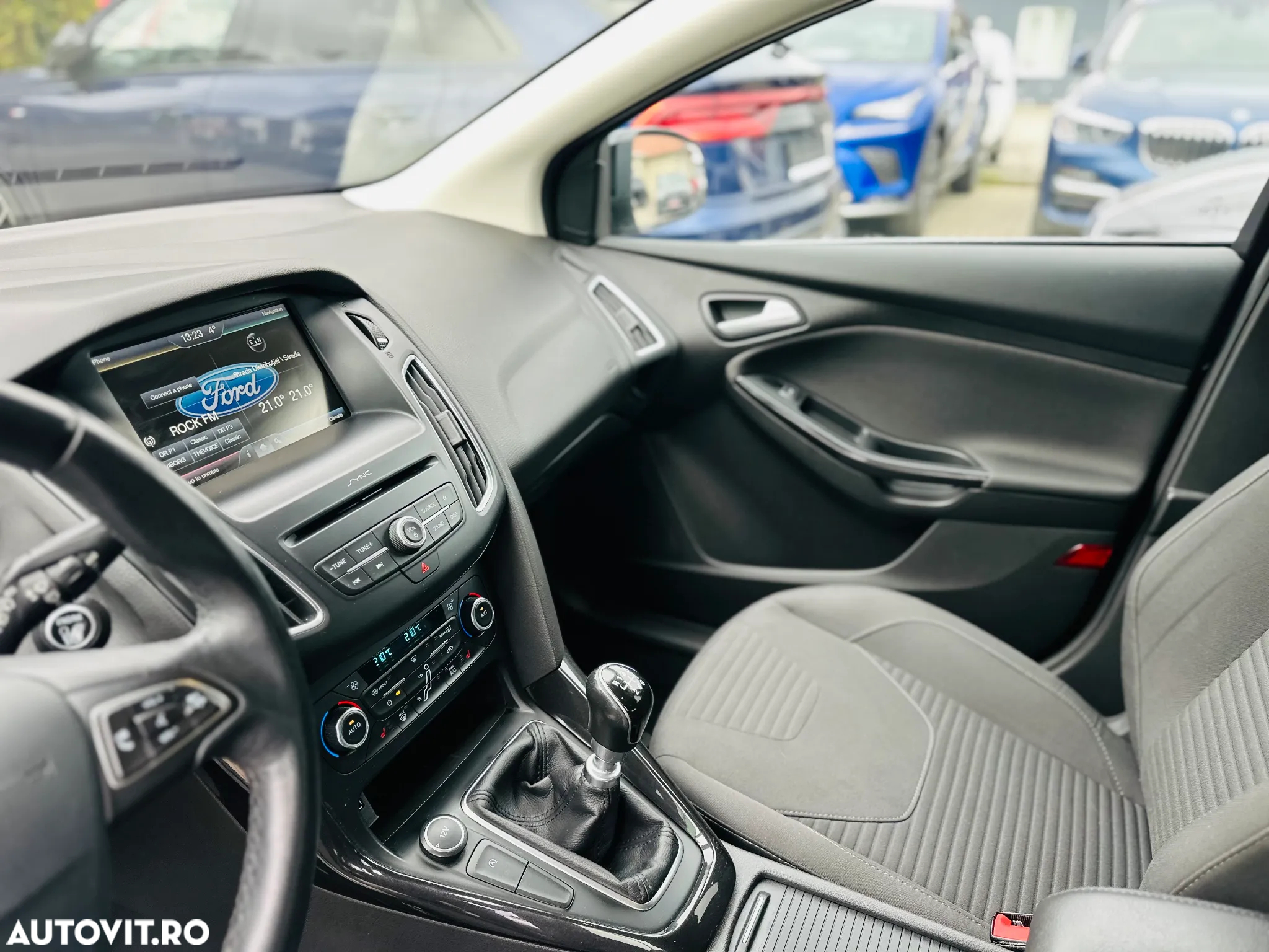Ford Focus 1.0 EcoBoost Titanium - 18