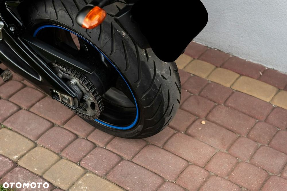 Yamaha FZ - 9