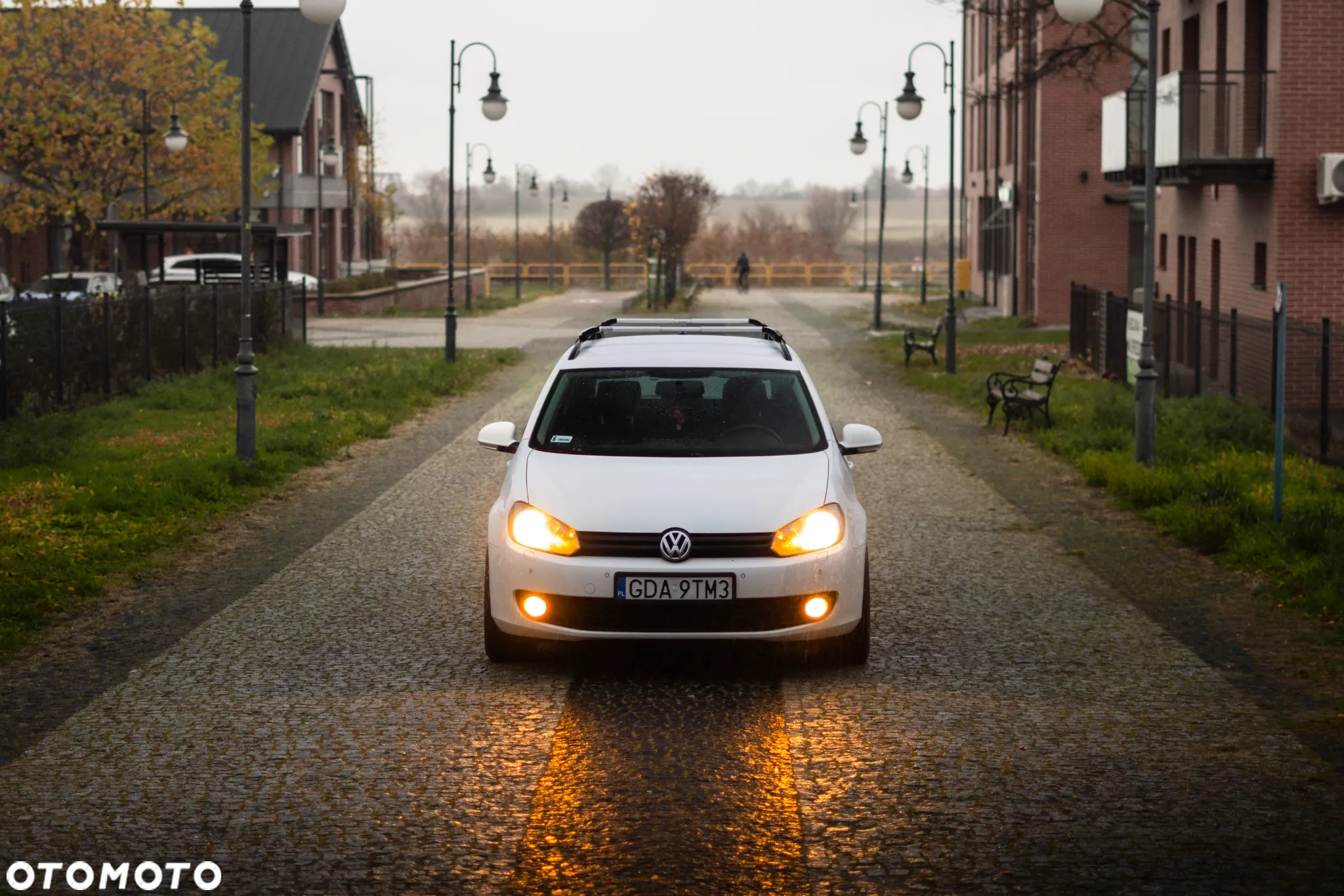 Volkswagen Golf VI 1.6 TDI Trendline - 25