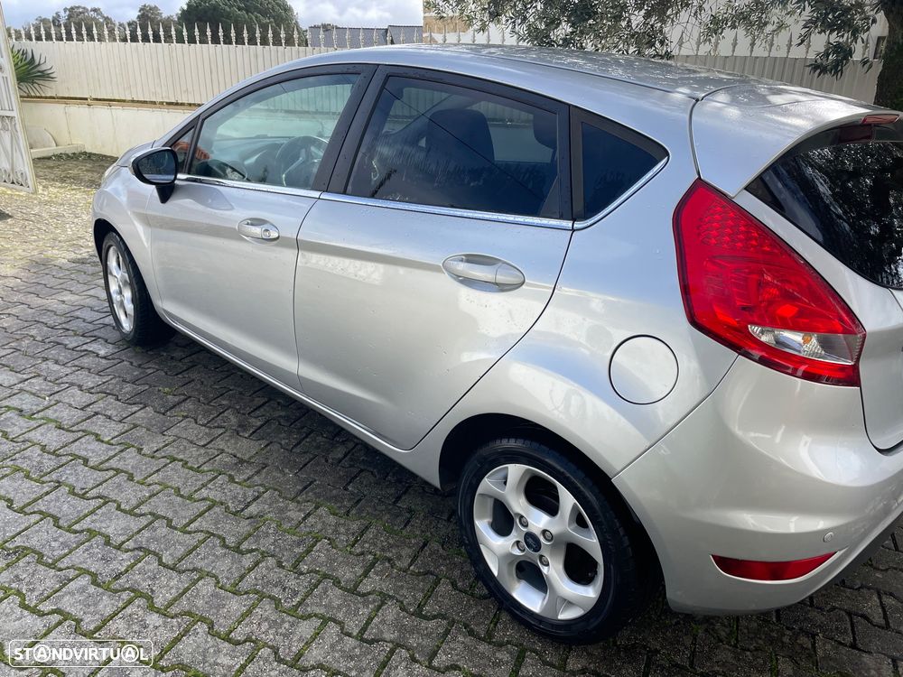 Ford Fiesta 1.25 Titanium - 4