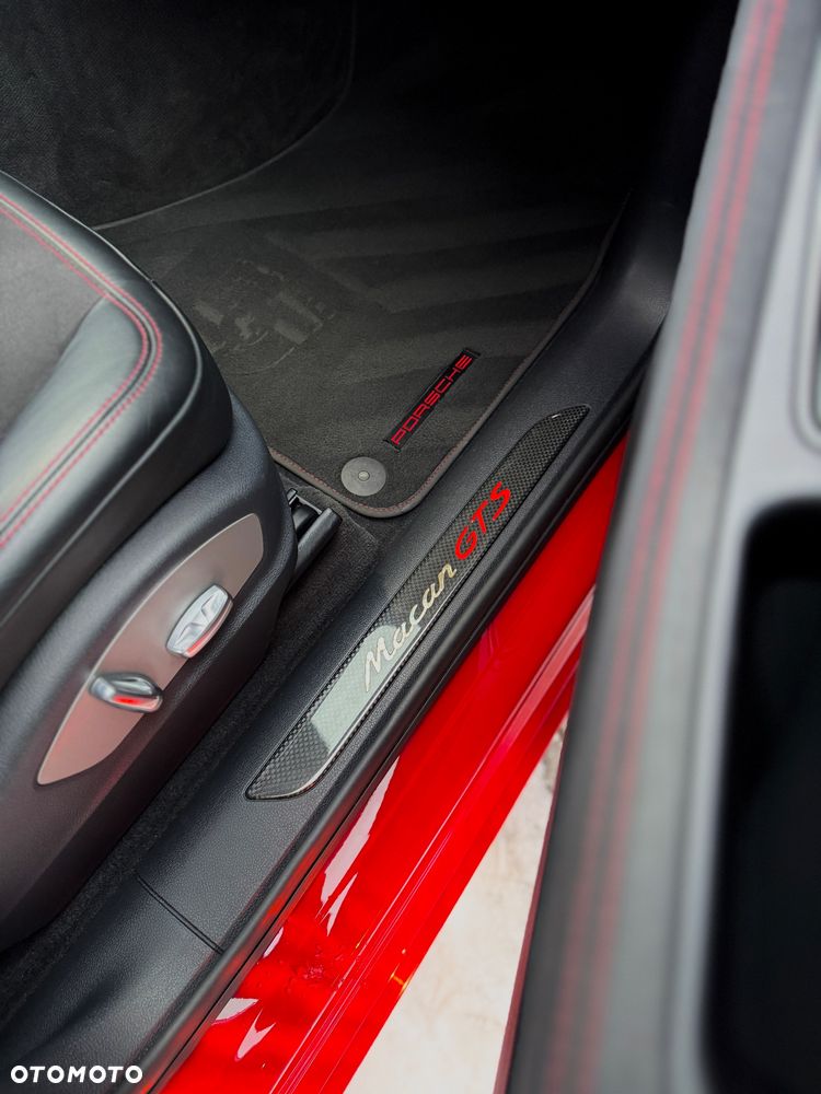 Porsche Macan GTS - 24