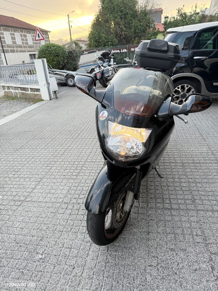 Honda CBR Cbr 1100 XX - 10