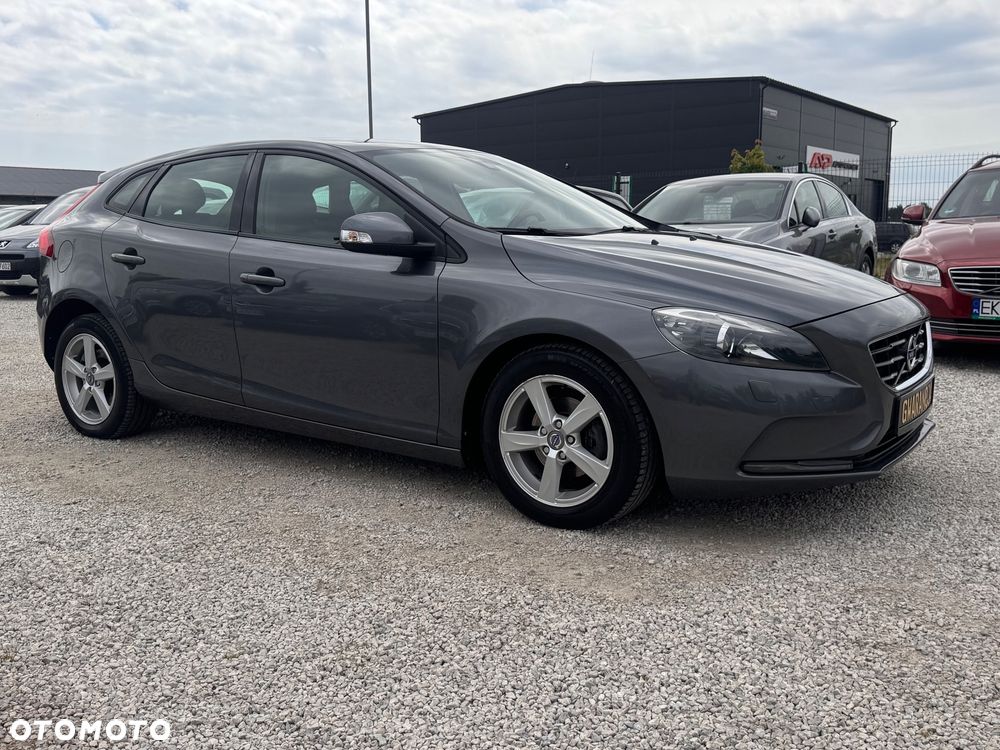 Volvo V40 D2 Kinetic - 14