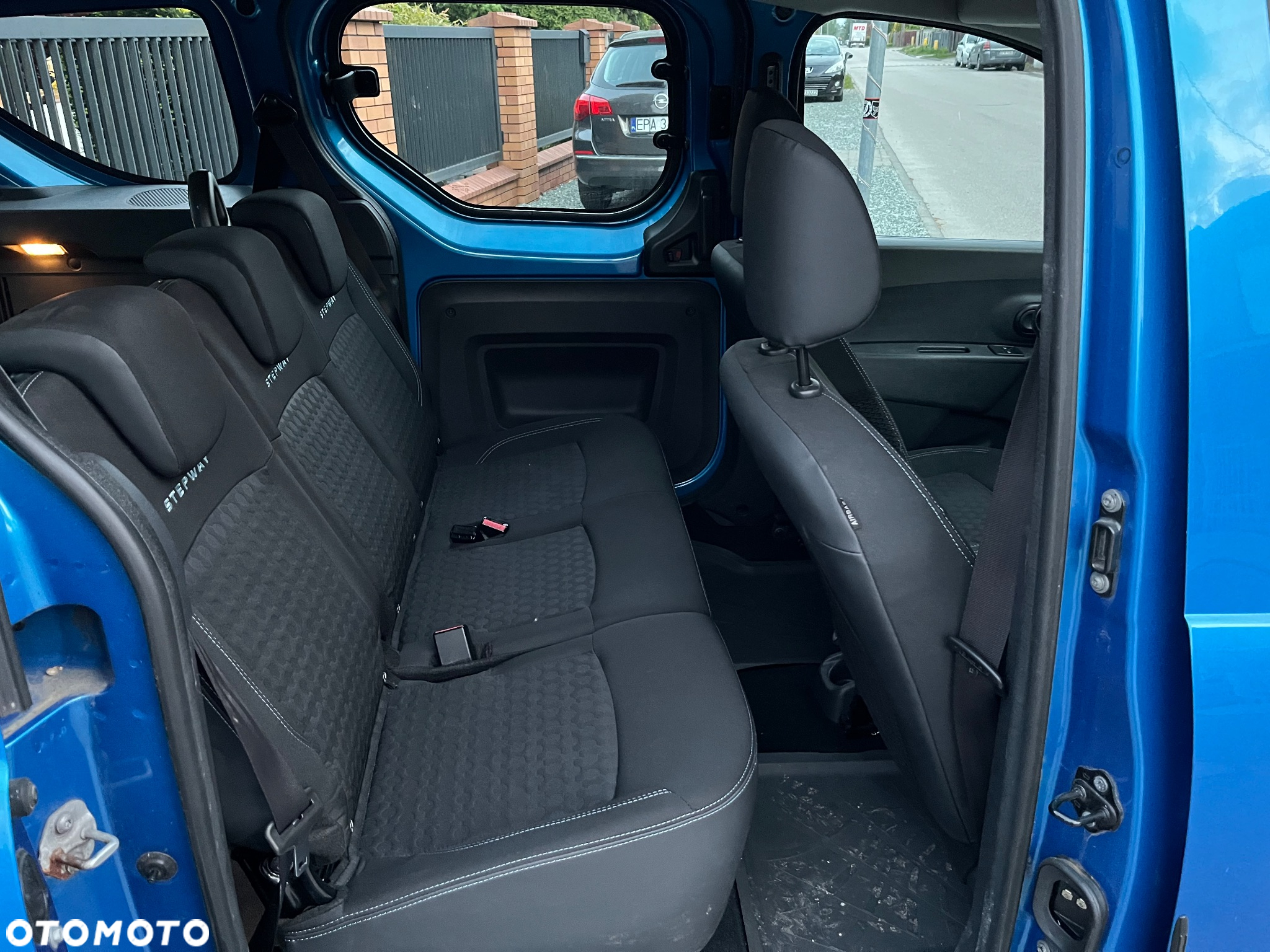 Dacia Dokker 1.5 dCi Stepway - 13