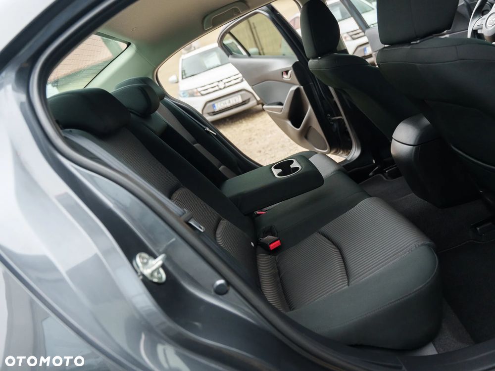 Mazda 3 SKYACTIV-G 120 Center-Line - 14