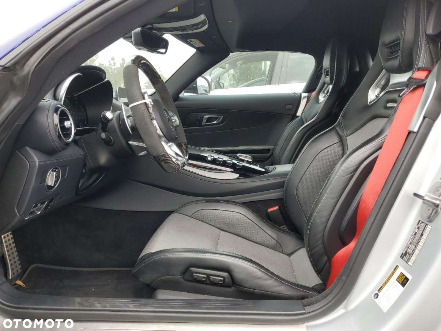 Mercedes-Benz AMG GT - 8