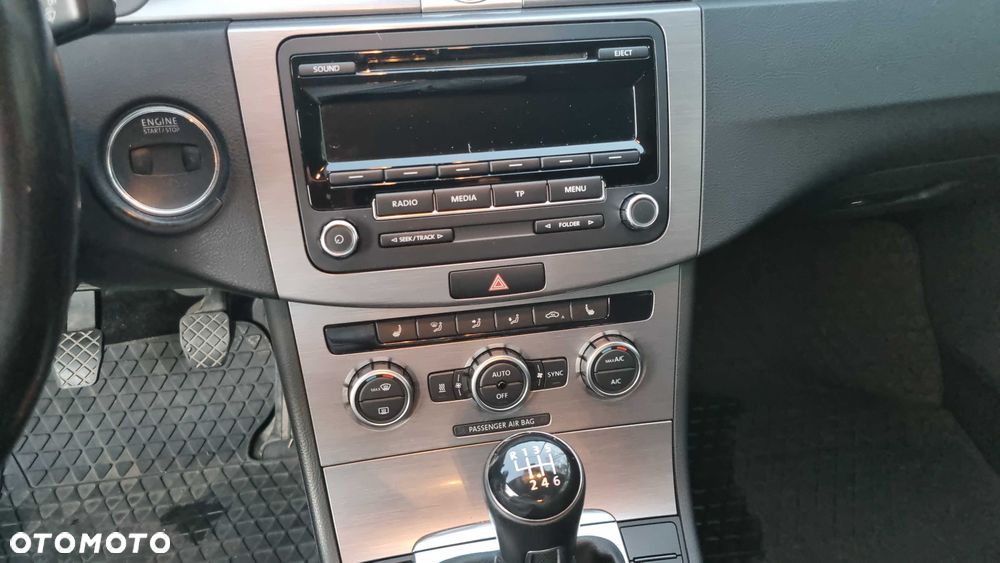 Volkswagen Passat Variant - 7