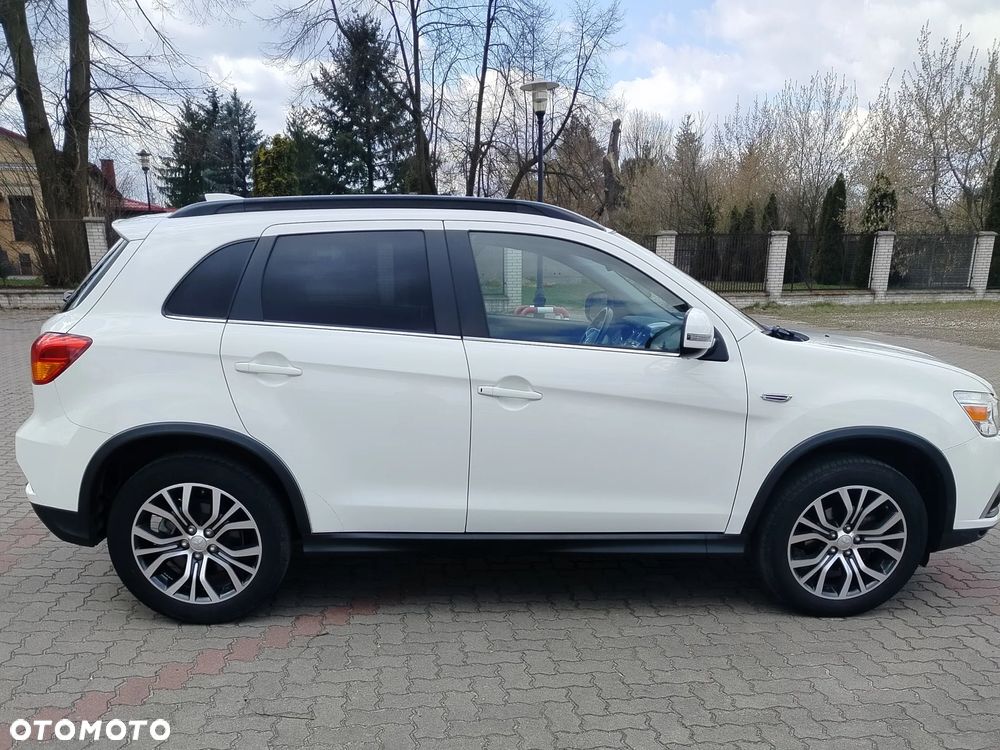 Mitsubishi ASX 1.6 Black Edition - 4