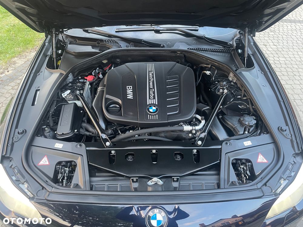 BMW Seria 5 530d Sport-Aut Luxury Line - 24
