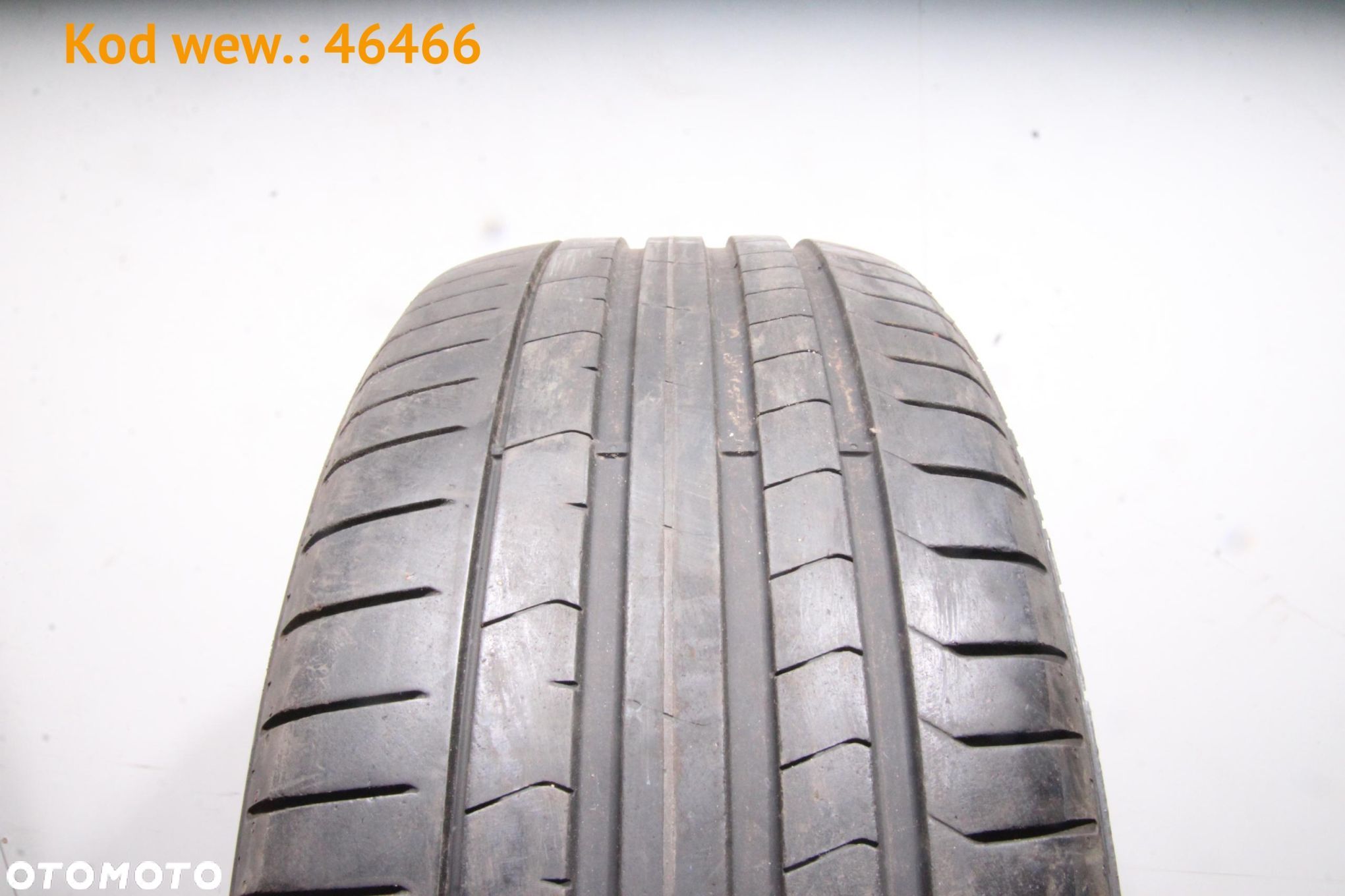 Pirelli P Zero - 225/40 R19 - 1