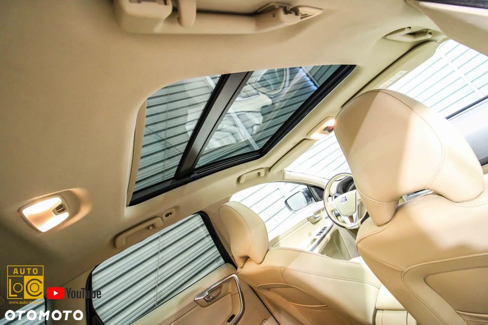 Volvo XC 60 D4 AWD Summum - 13