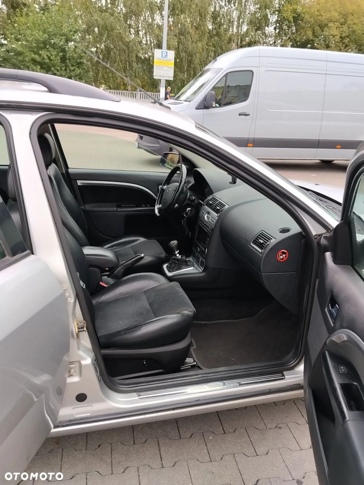 Ford Mondeo 2.0 TDCi Titanium X - 20