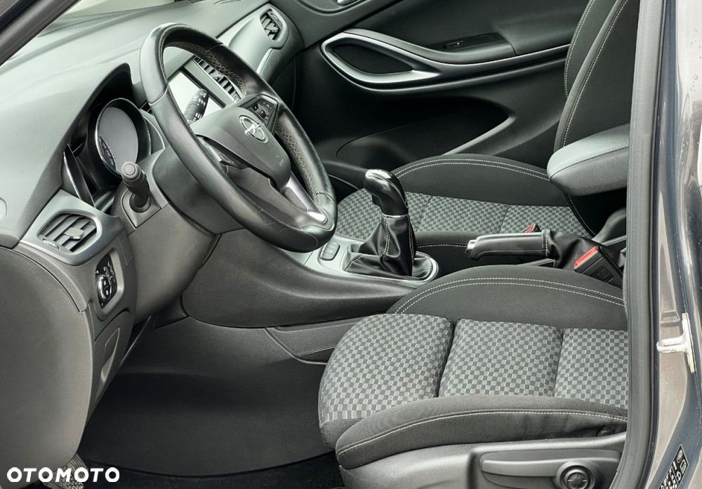 Opel Astra - 12
