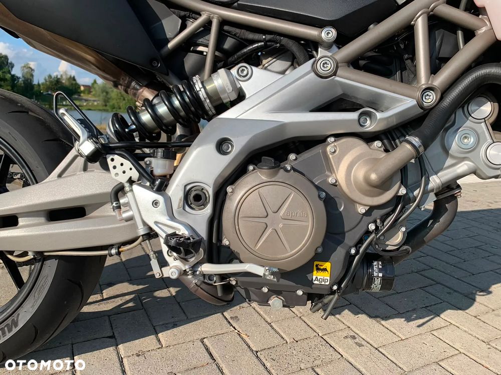 Aprilia Dorsoduro - 13