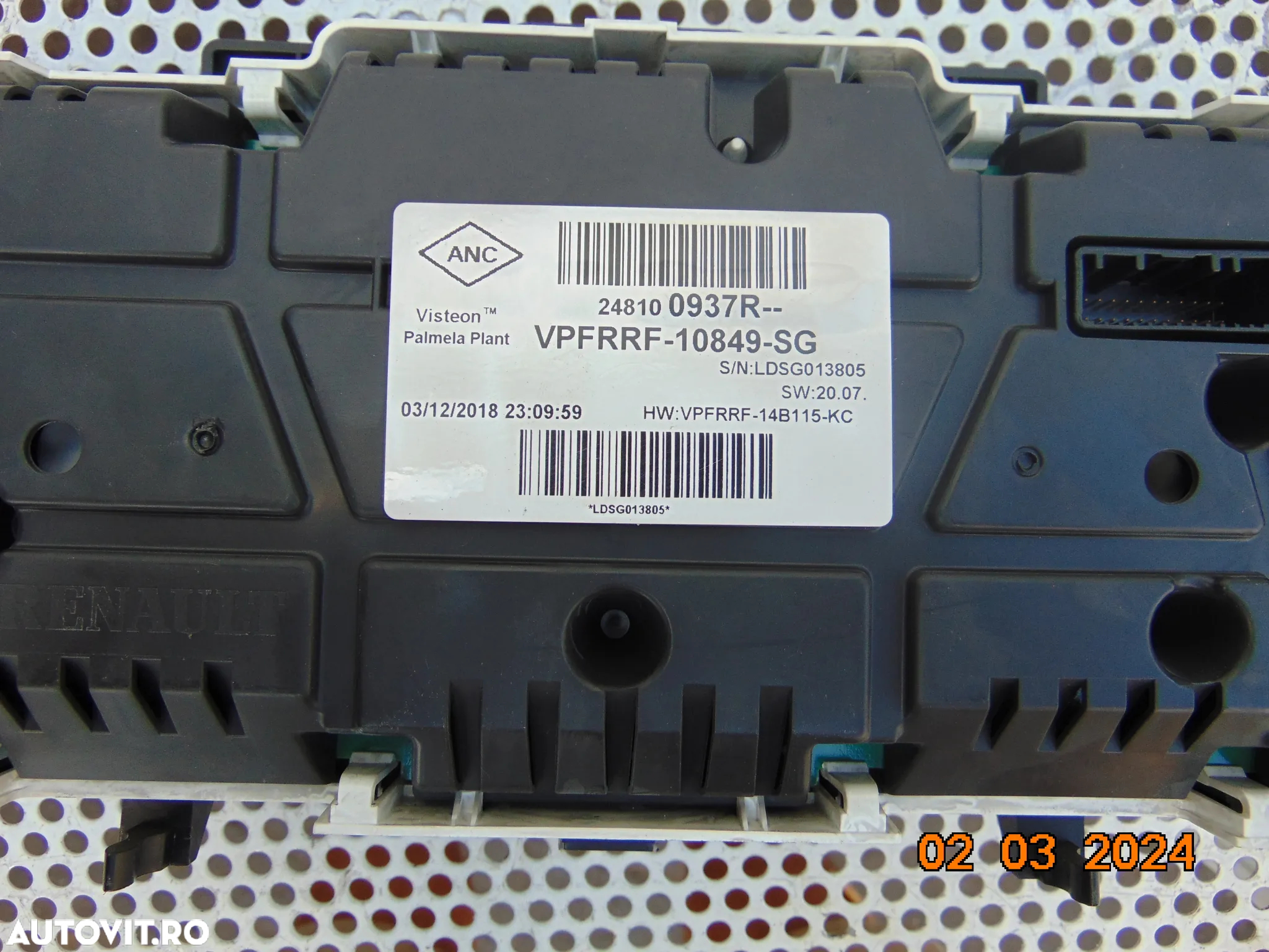 Ceasuri bord Renault Trafic 3 Opel Vivaro 2014-2022 instrumentar bord cod r / r - 5
