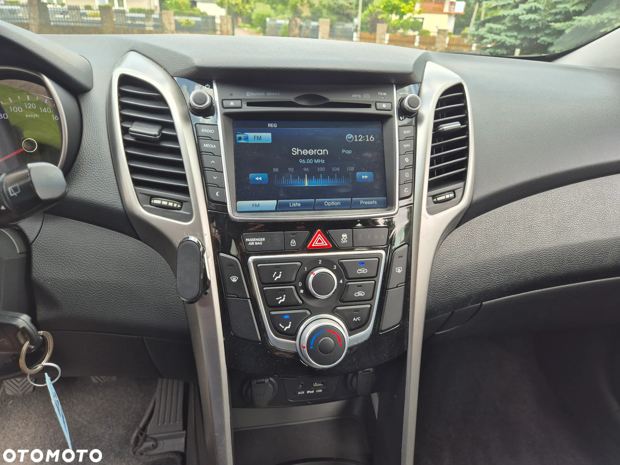 Hyundai i30 1.4 Fifa World Cup Edition - 17