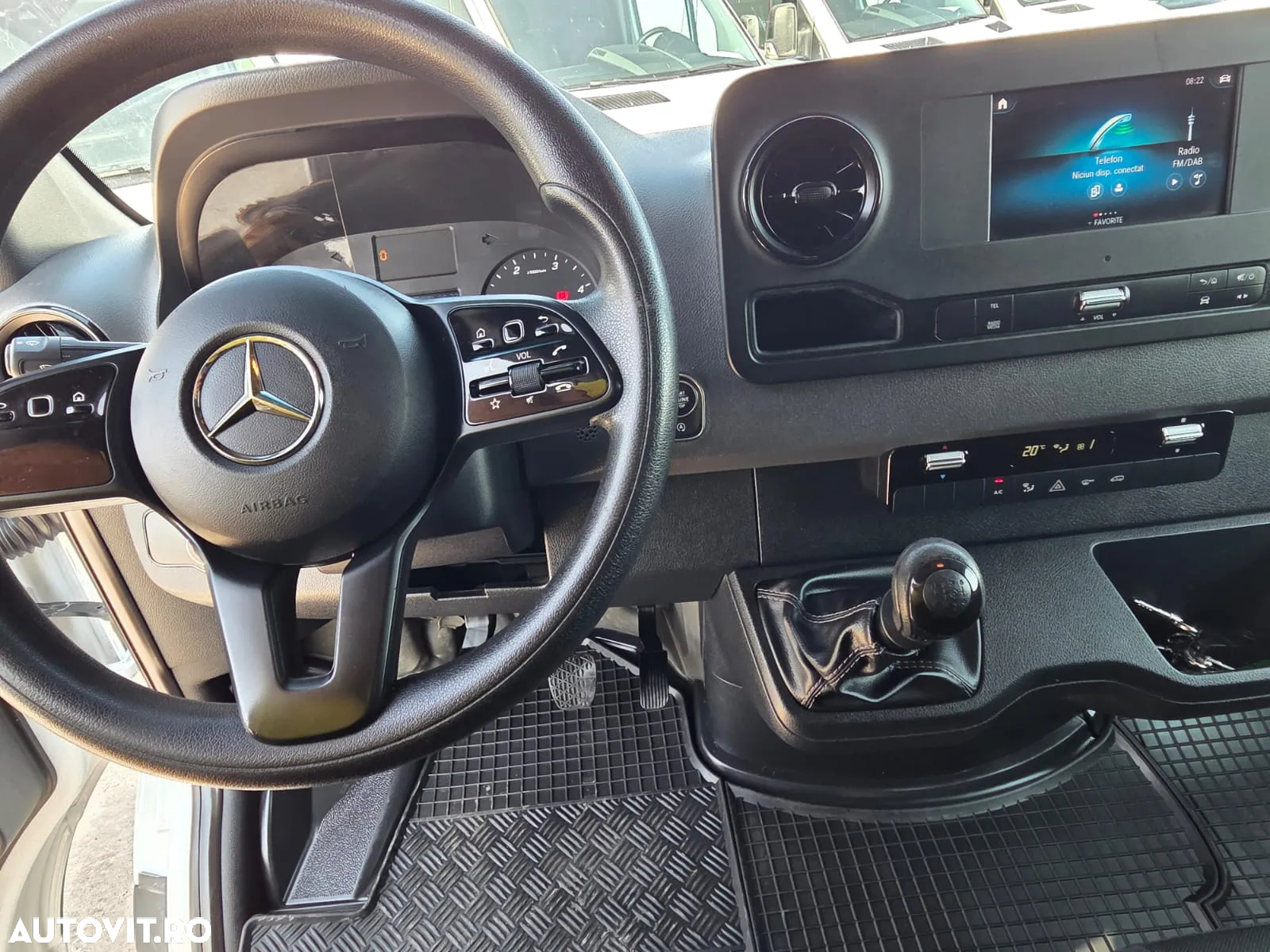 Mercedes-Benz New Sprinter L3H2 - 24