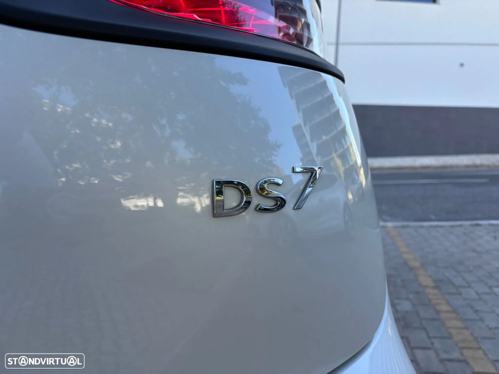DS DS7 Crossback E-Tense Performance Line+ EAT8 - 11