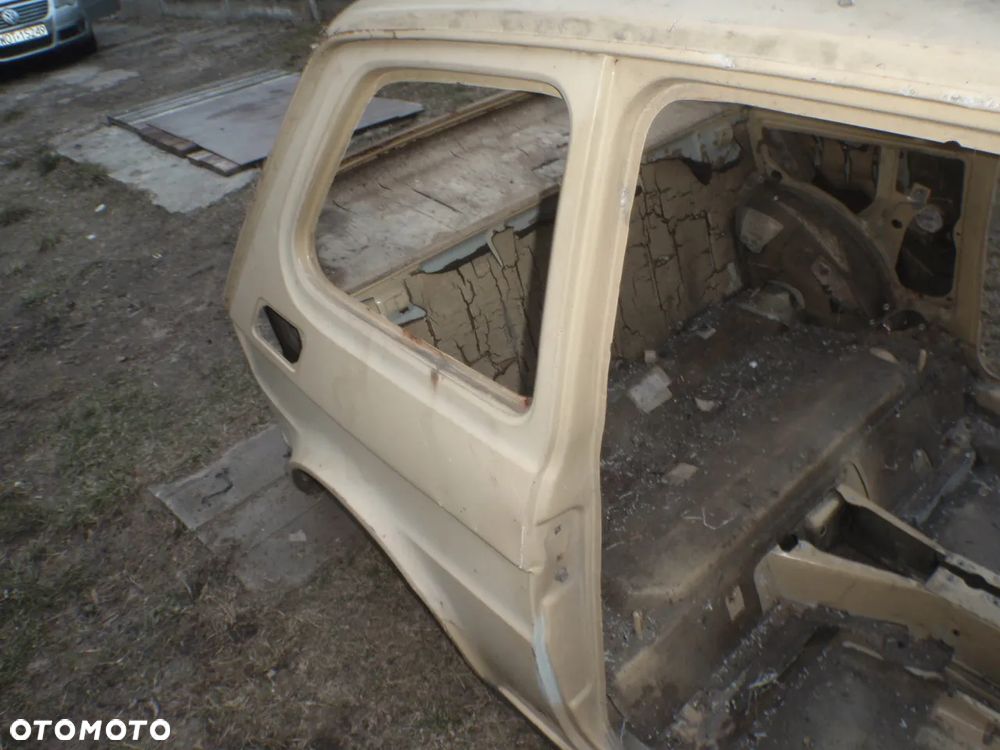 karoseria błotnik poszycie dach ćwiartka buda słupek nadkole 126p maluch - 8