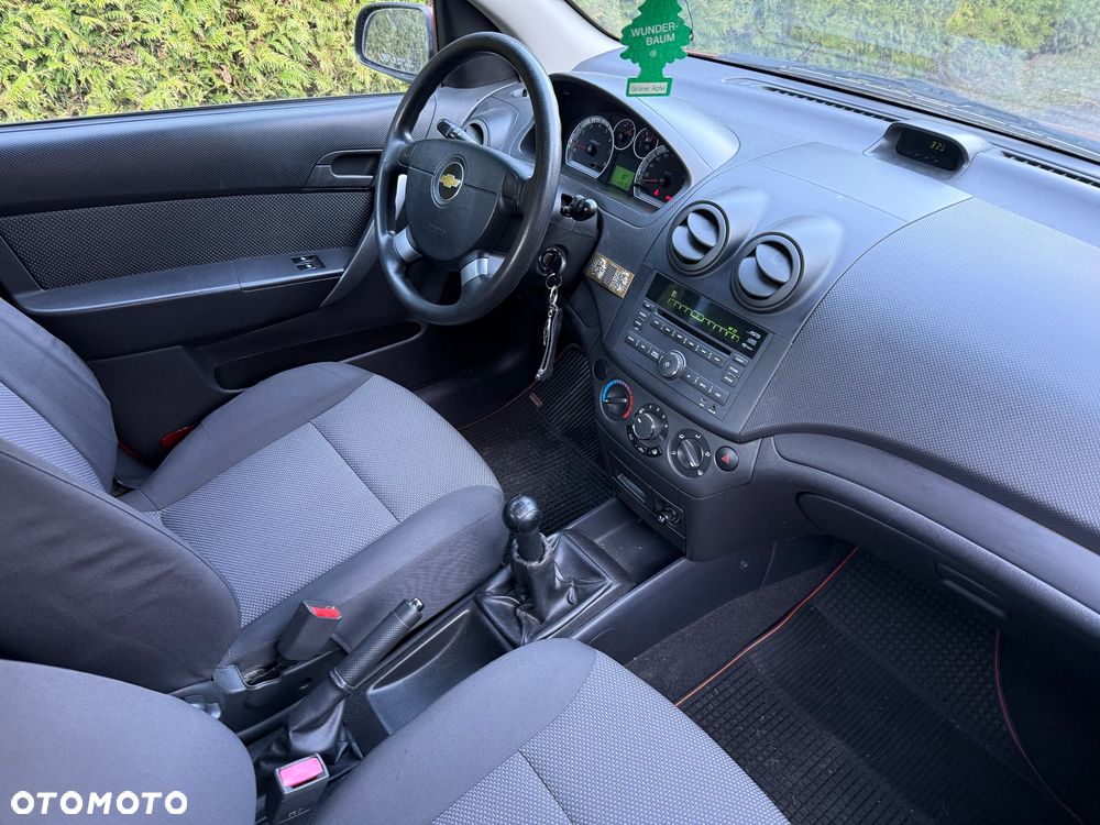 Chevrolet Aveo 1.2 16V LS - 7