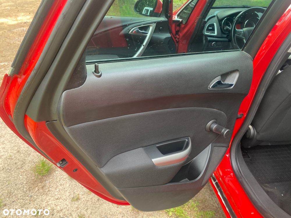 Opel Astra 1.4 Turbo Sport - 14