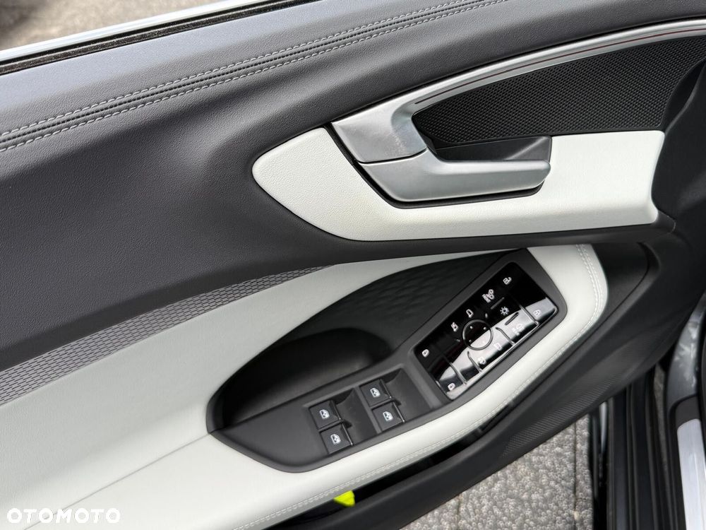 Audi A5 Avant TDI mHEV Quattro S tronic - 19