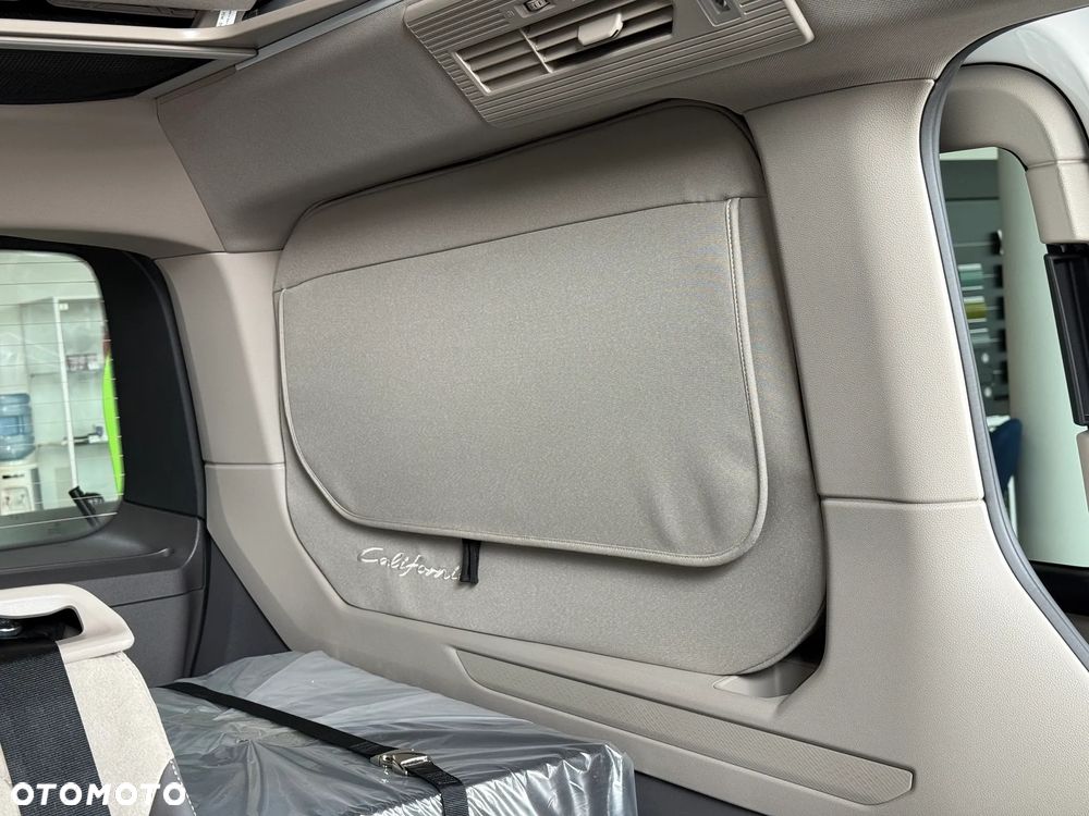 Volkswagen California - 14
