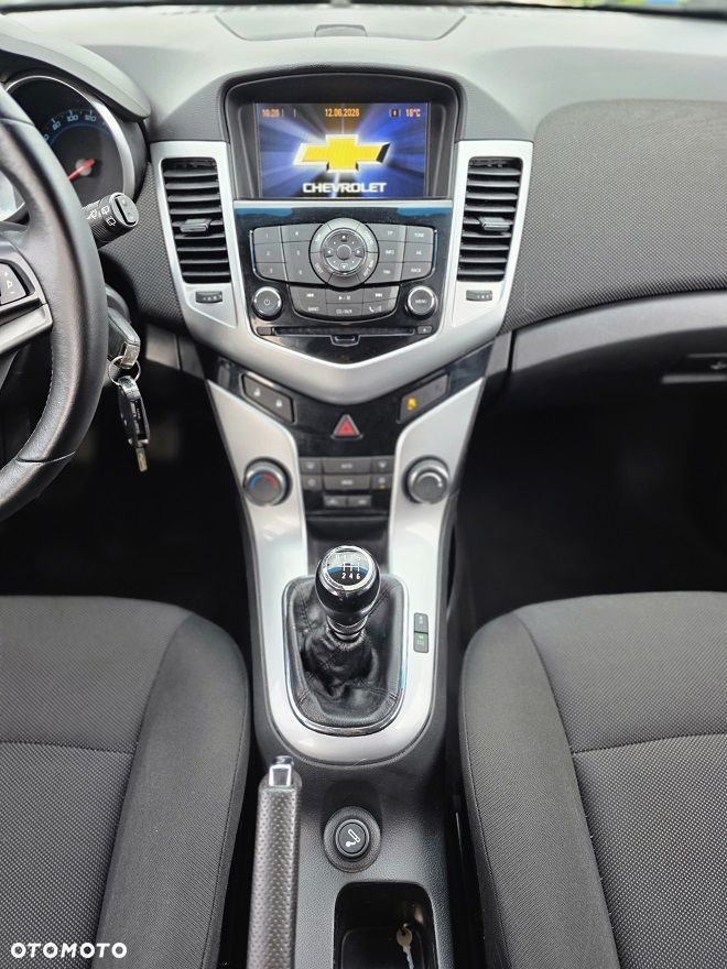 Chevrolet Cruze 1.4T LT+ - 27