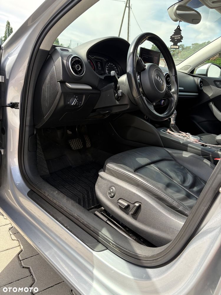 Audi A3 Limousine 40 TFSI Quattro S tronic - 18
