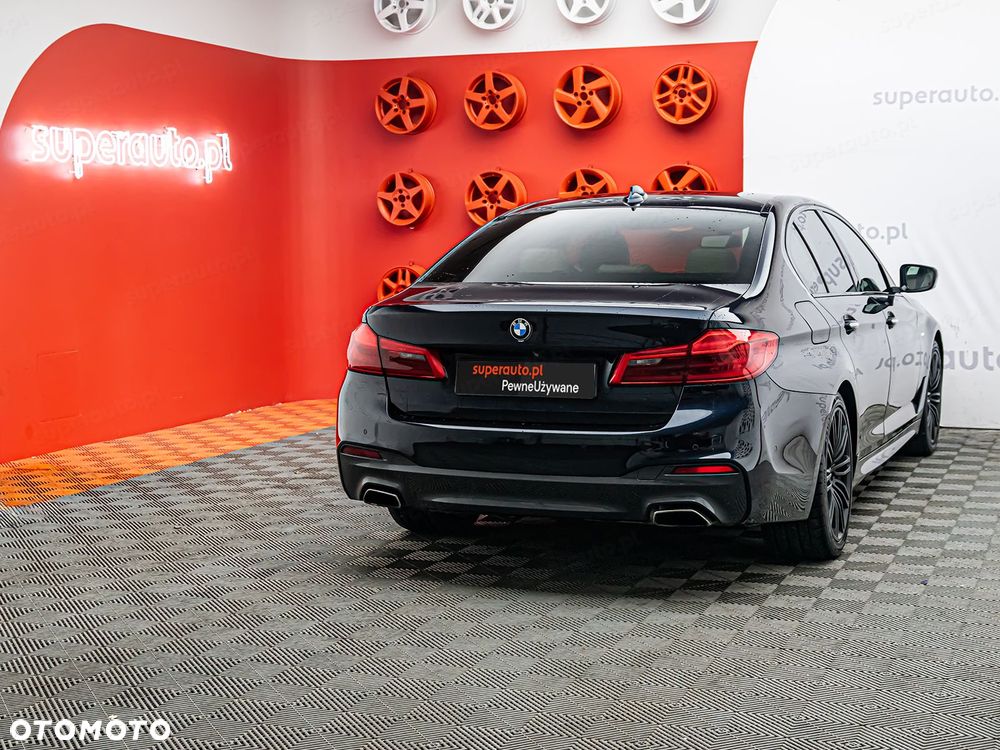 BMW Seria 5 530i xDrive - 7
