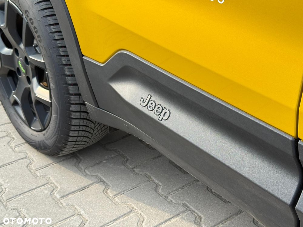 Jeep Avenger 1.2 T3 mHEV Overland 4xe eDCT6 - 6