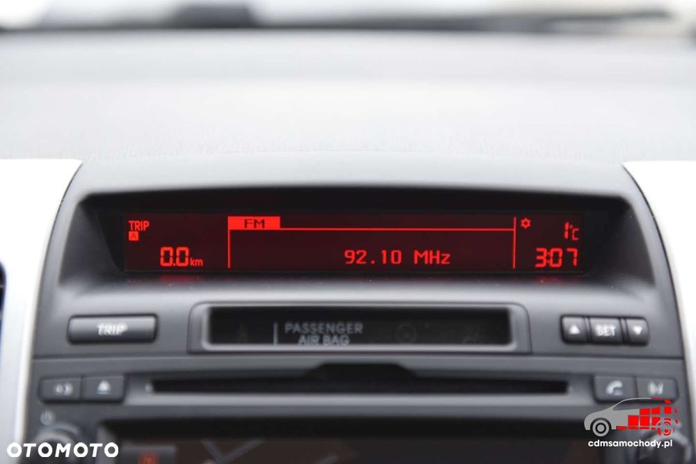 Kia Venga - 25