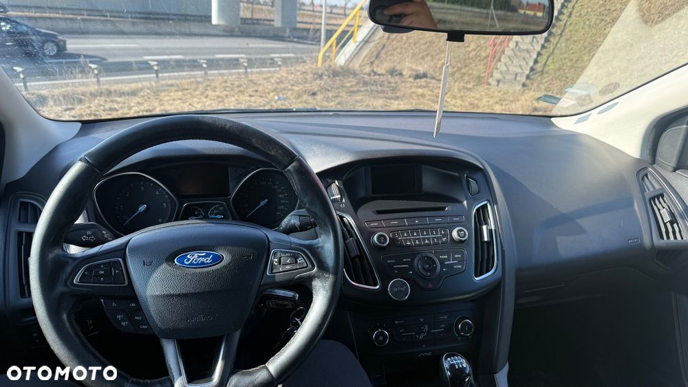 Ford Focus 1.5 TDCi Trend - 8