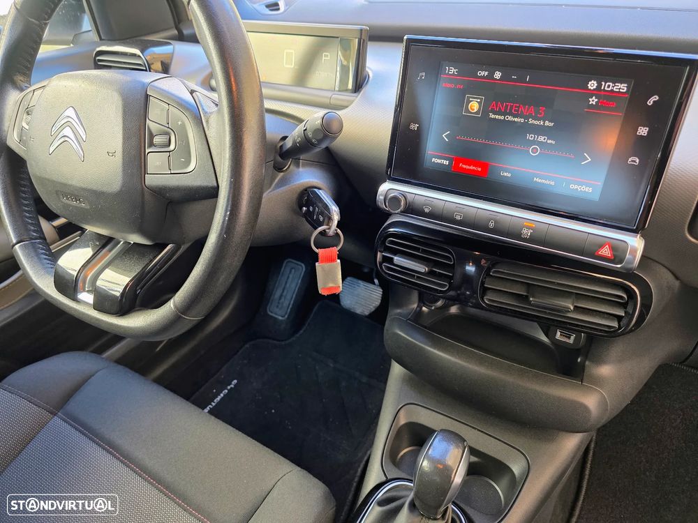 Citroën C4 Cactus 1.2 PureTech Shine EAT6 - 44