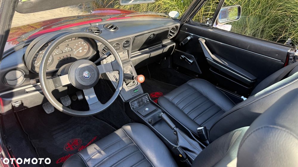 Alfa Romeo Spider 2.0 - 24