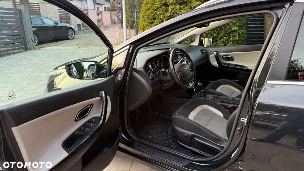 Kia Ceed 1.6 CRDi 136 ISG Platinum Edition - 21