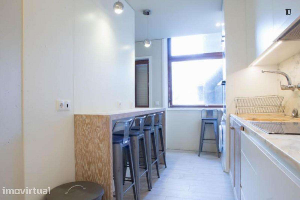 Quarto - localizado em Cedofeita Porto - Grande imagem: 5/15