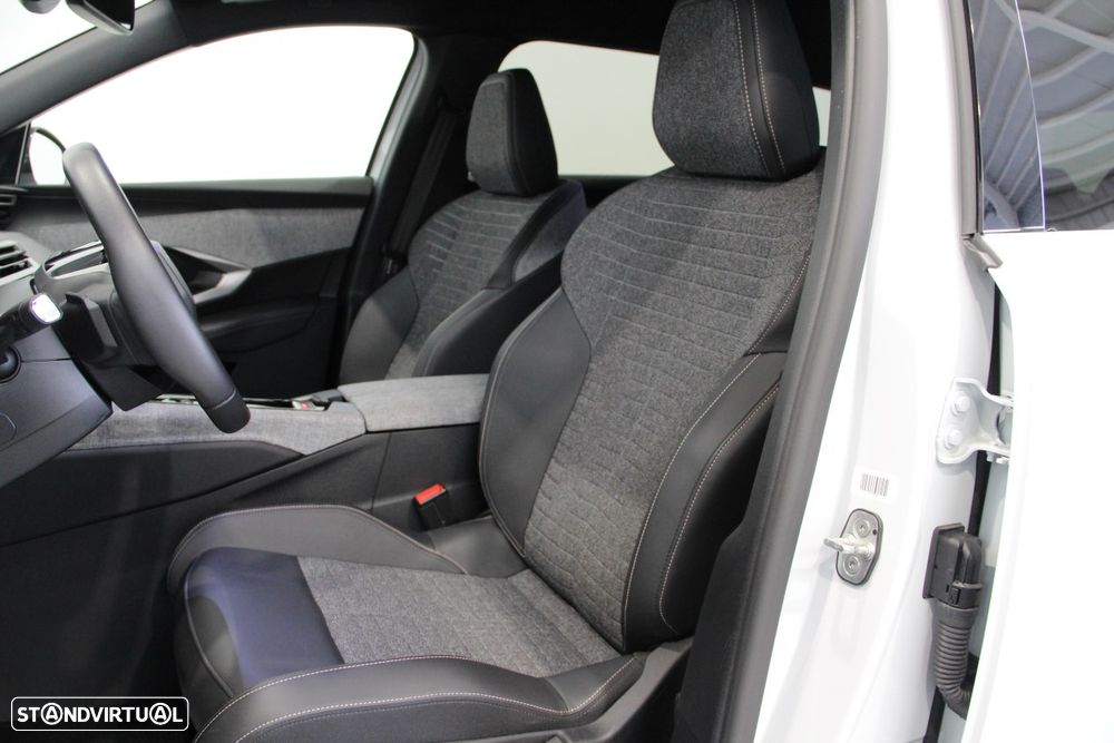 Peugeot 5008 1.2 Hybrid Allure e-DCS6 - 7