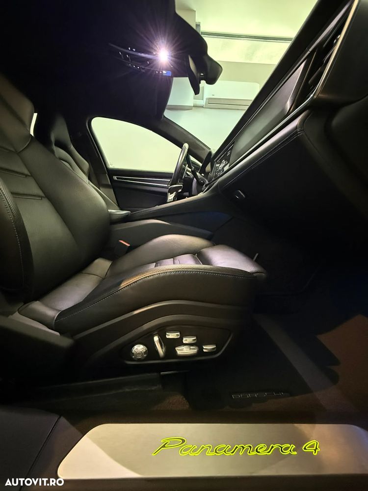 Porsche Panamera 4 E-Hybrid - 17