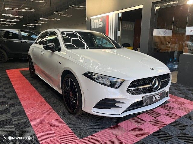 Mercedes-Benz A 250 e AMG Line - 1