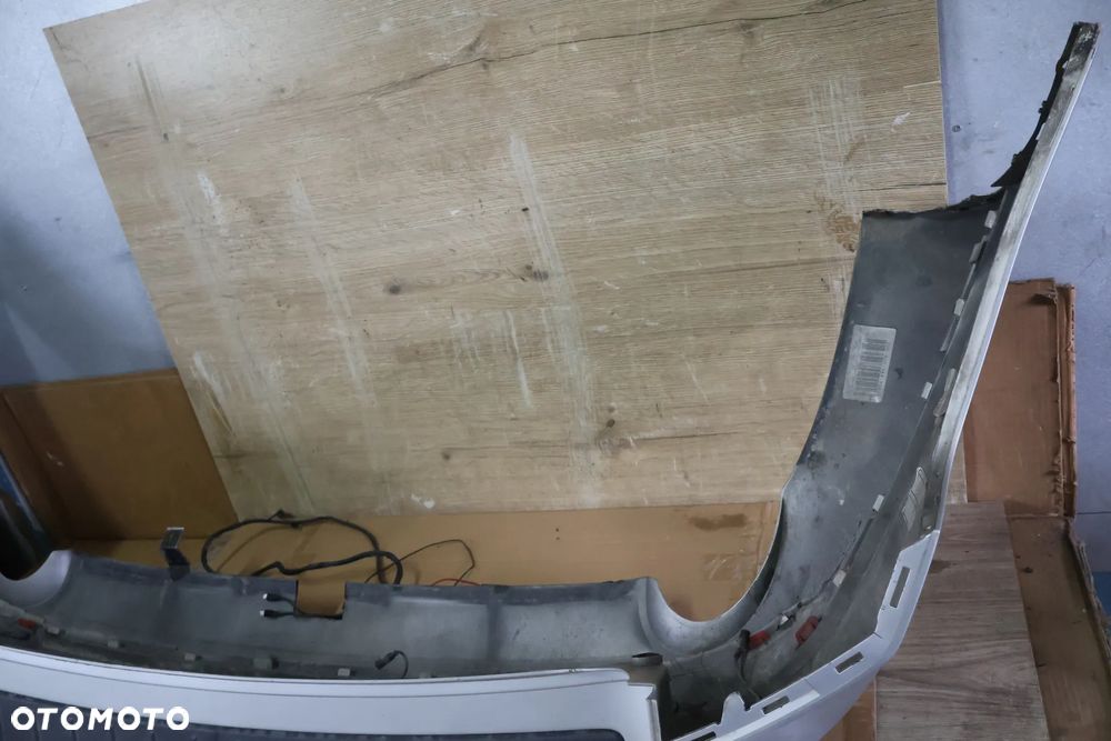 VOLVO V50 LIFT 07-12 ZDERZAK TYŁ TYLNY PDC CZUJNIKI - 10