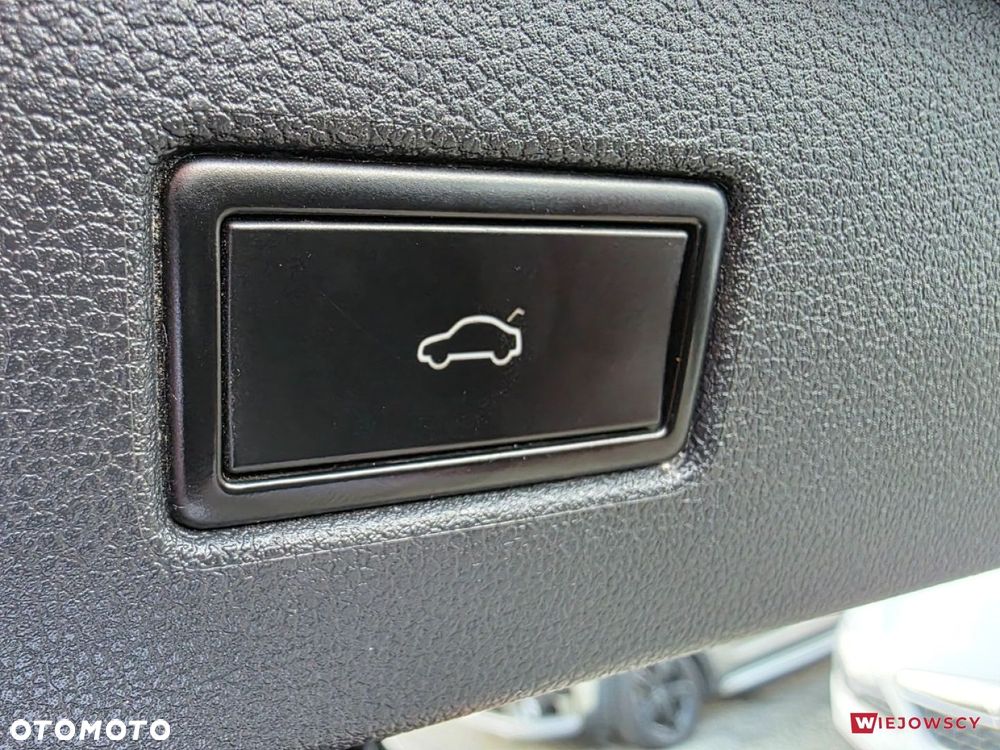 Volkswagen Tiguan - 17