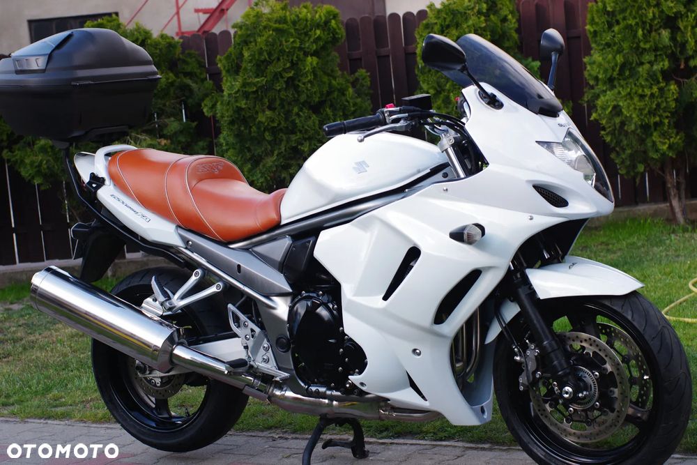 Suzuki GSX
