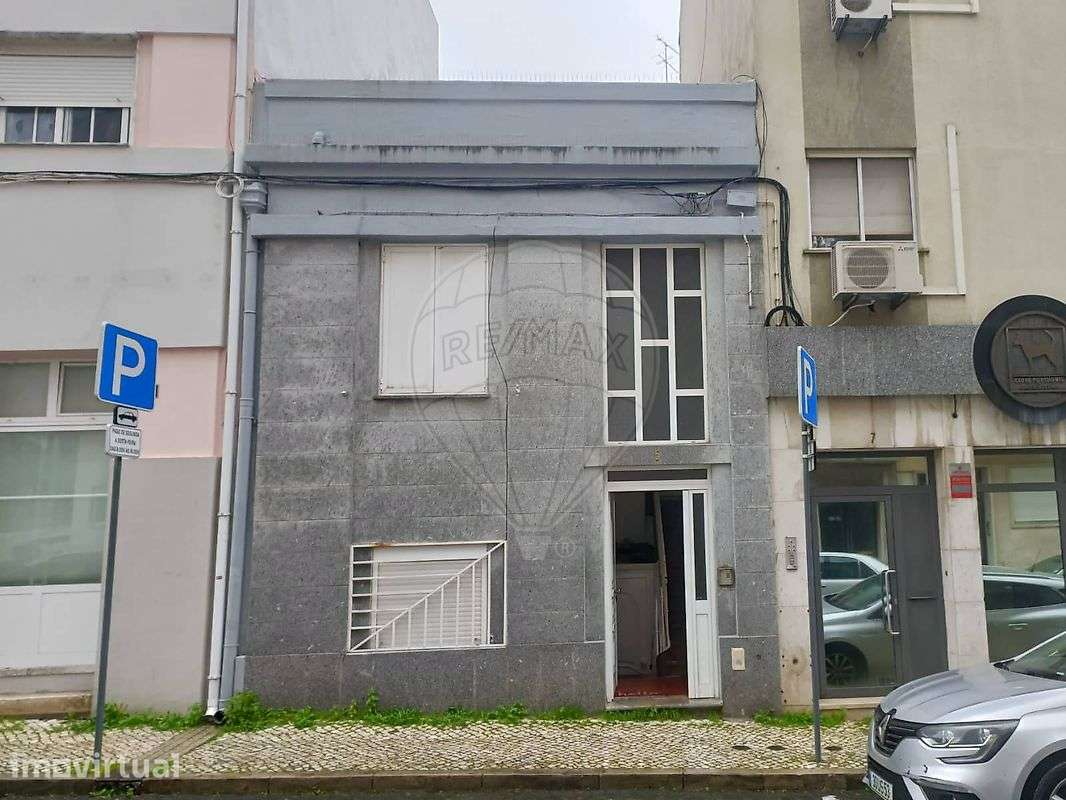 Prédio  para venda - Grande imagem: 2/31
