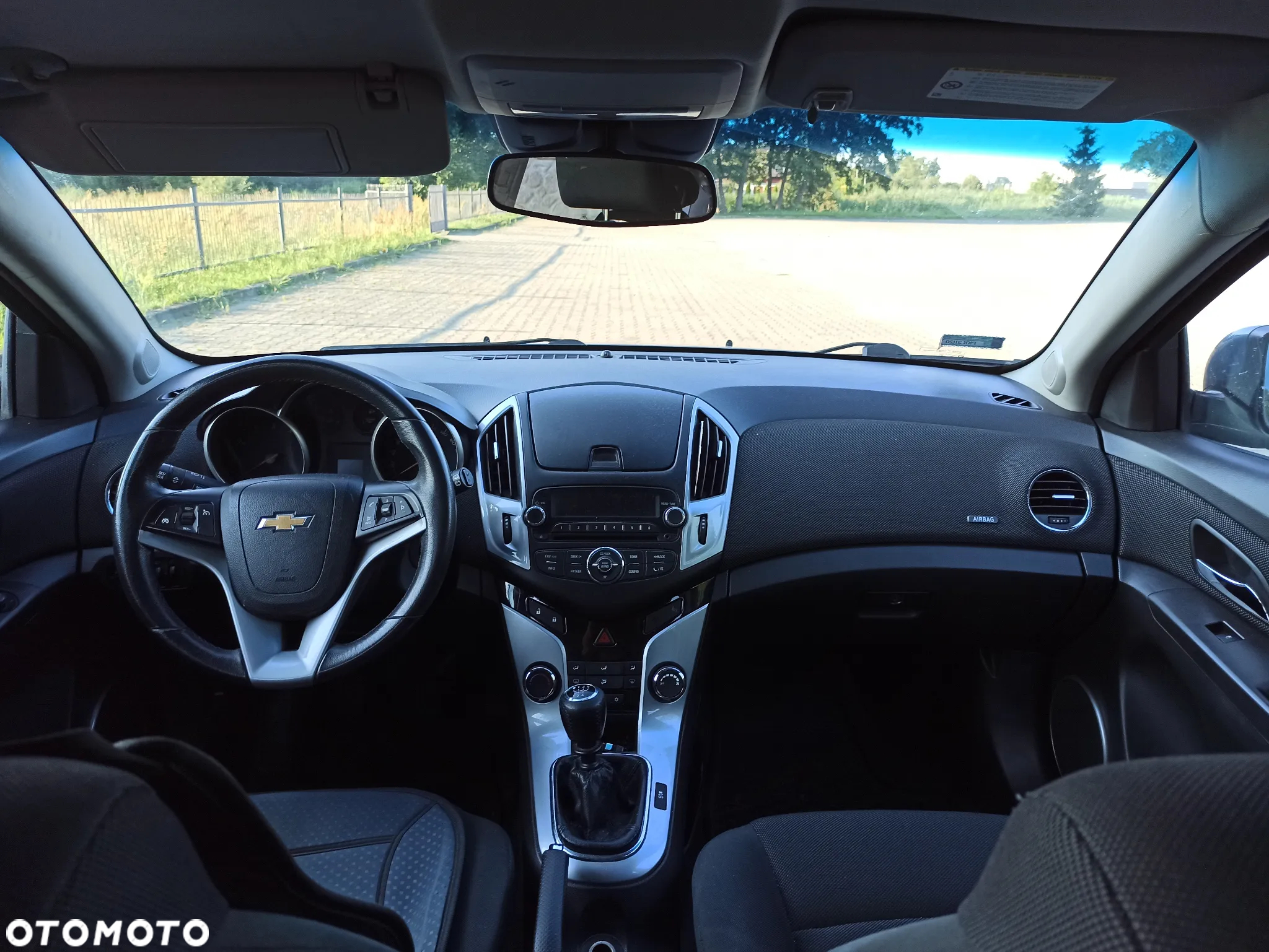 Chevrolet Cruze 1.8 LT - 10