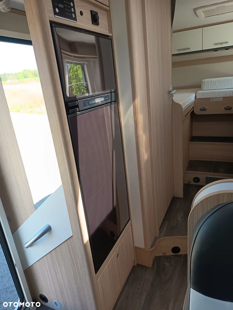Sunlight Ducato camper - 20
