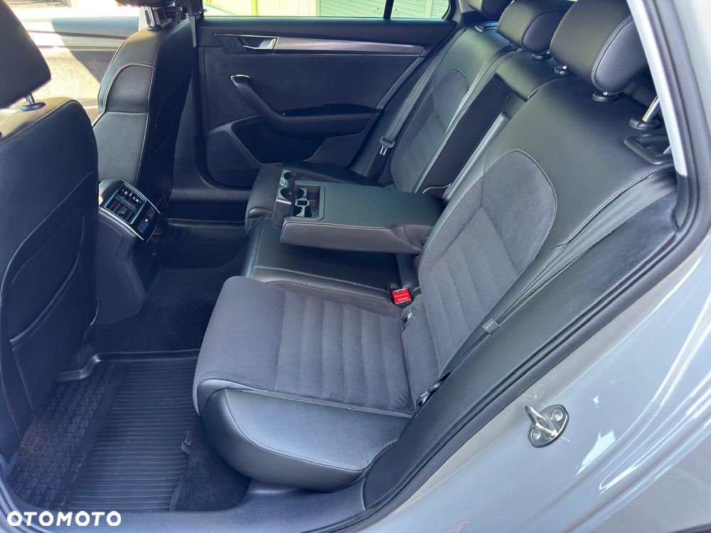 Skoda Superb 2.0 TDI SCR 4x4 Scout DSG - 40